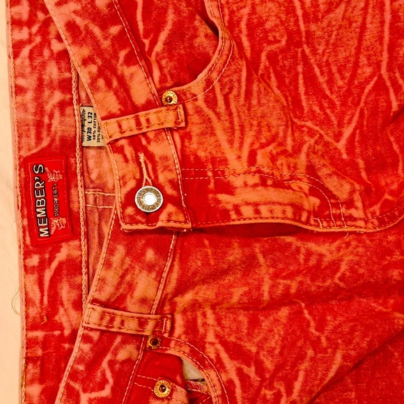 Member's Property, Size 30"x32", Pink, Slim Straight, Denim Jeans - Picture 2 of 4